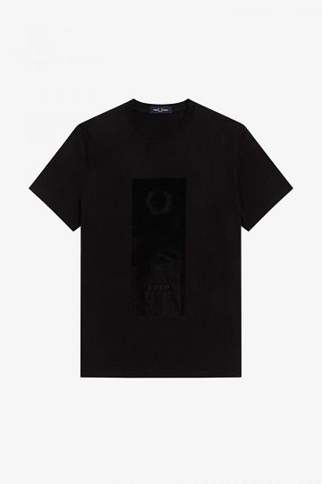 Black Fred Perry Block Print Men's T Shirts | PH 1628MQZA